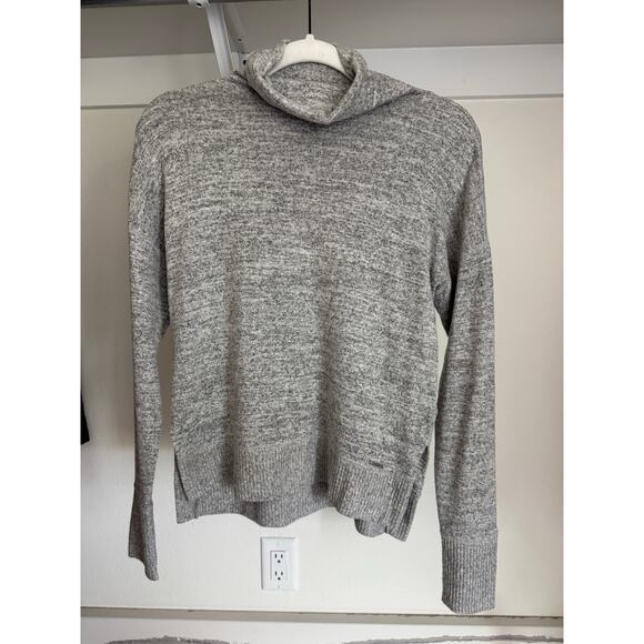 Abercrombie & Fitch Cozy AF Turtleneck Sweater Gray Women's Fitted Size XS - Picture 4 of 11